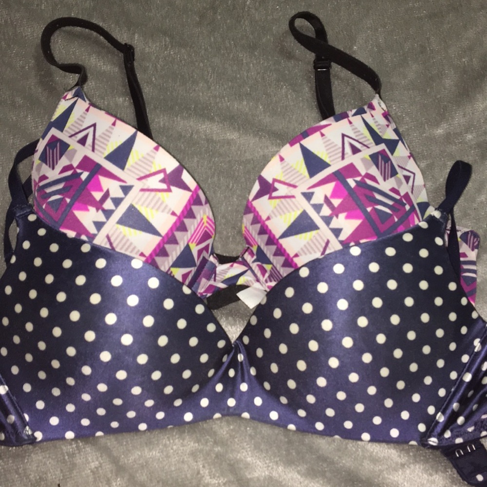 Vs pink bras